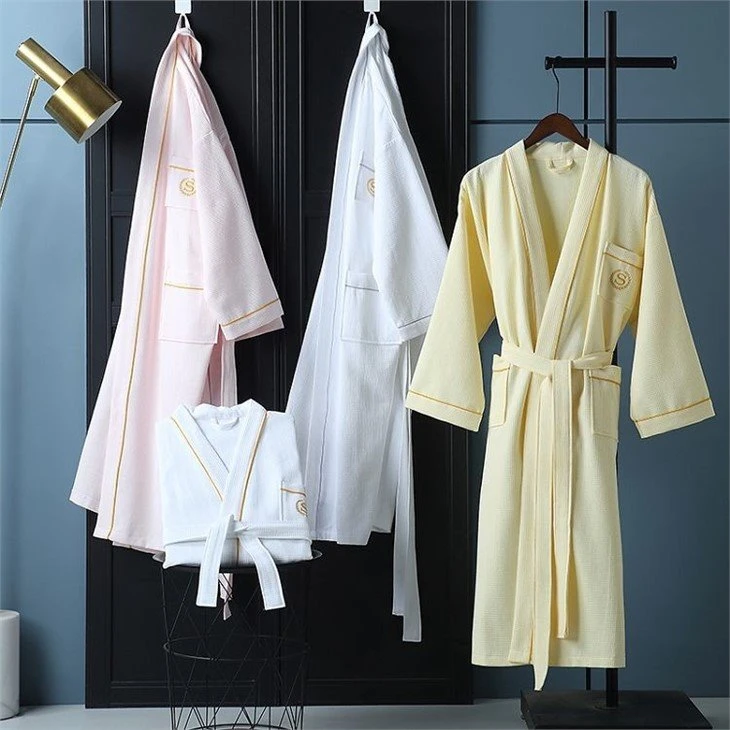 Solid color thickened hotel bath robes